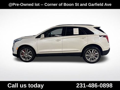 Used 2024 Cadillac XT5 Sportv w/ LPO, Floor Liner Package AWD/4WD image 2