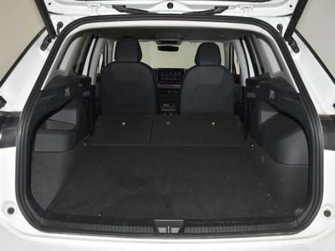 Used 2026 Volkswagen Tiguan SE FWD image 27