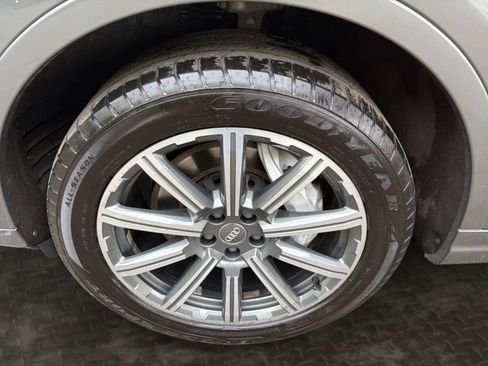 Used 2017 Audi Q7 3.0T Premium Plus AWD/4WD image 38