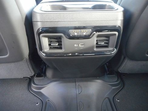 New 2026 GMC Sierra 1500 AT4X image 18