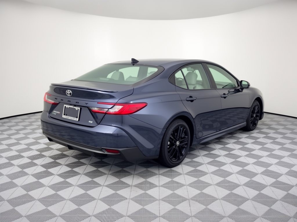 Used 2026 Toyota Camry SE FWD image 9