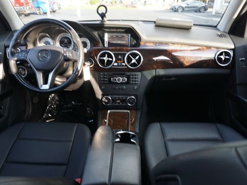 Used 2015 Mercedes-Benz GLK 350 2WD image 20