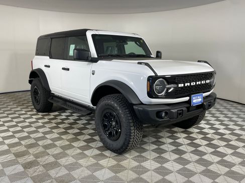 New 2026 Ford Bronco Big Bend w/ Black Diamond Package AWD/4WD image 10