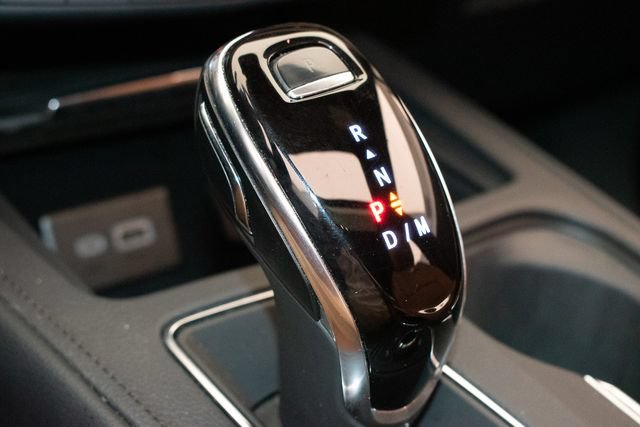 Certified 2025 Cadillac XT4 Sport AWD/4WD image 33