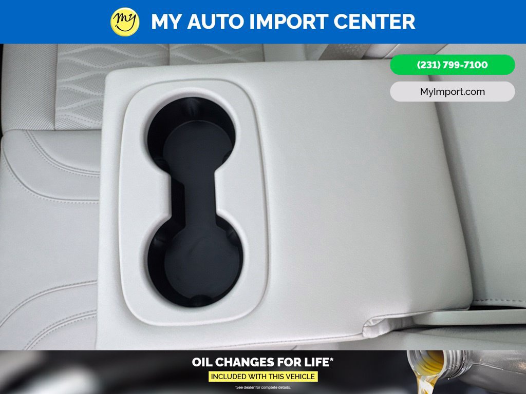 Used 2023 Buick Envision Avenir AWD/4WD image 27