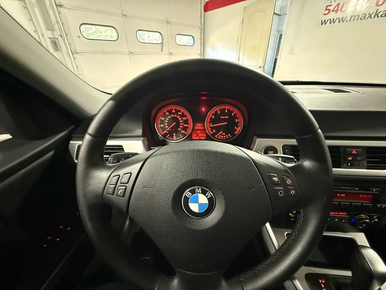 Used 2009 BMW 328i Sedan RWD image 34
