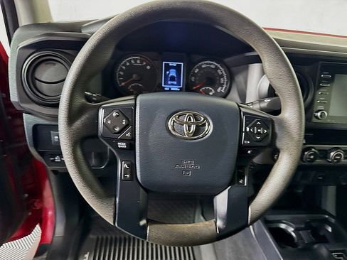Used 2020 Toyota Tacoma SR image 12