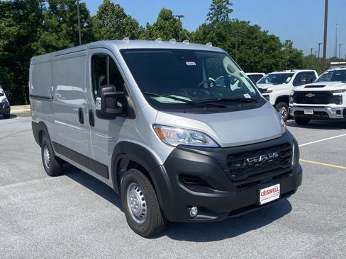 New 2025 RAM ProMaster 1500 w/ Convenience Group image 2