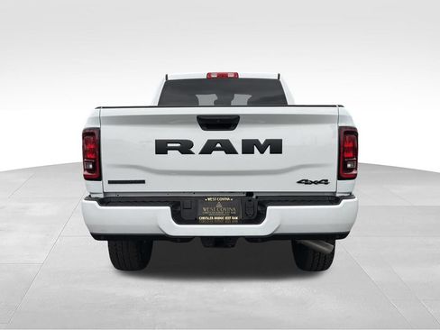 Used 2025 RAM 2500 Big Horn AWD/4WD image 9