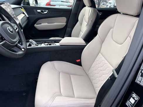 New 2026 Volvo XC60 B5 Plus AWD/4WD image 19