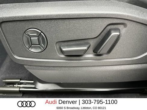 Used 2025 Audi Q5 Premium w/ Convenience Package AWD/4WD image 12