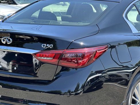 Used 2022 INFINITI Q50 Luxe w/ Cargo Package AWD/4WD image 11