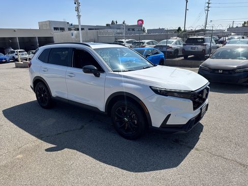 Used 2023 Honda CR-V Sport image 2