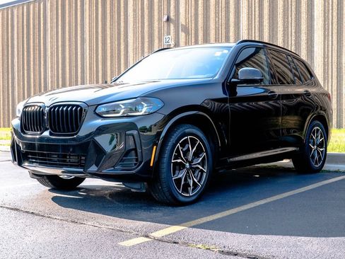 Used 2024 BMW X3 xDrive30i w/ Premium Package AWD/4WD image 4