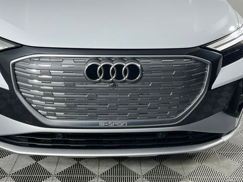 Used 2024 Audi Q4 e-tron Premium Plus w/ Premium Plus image 19