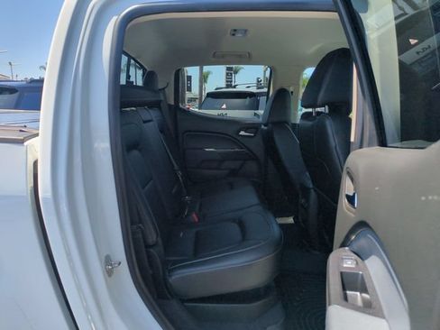 Used 2022 Chevrolet Colorado Z71 AWD/4WD image 29