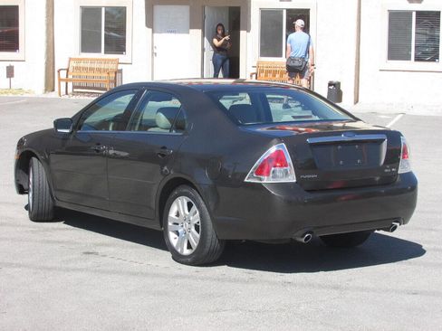 Used 2006 Ford Fusion SEL FWD image 7
