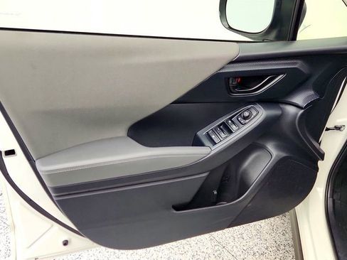 Used 2024 Subaru Crosstrek 2.0i Premium image 10