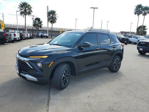 New 2026 Chevrolet TrailBlazer LT w/ Driver Confidence Package image 3