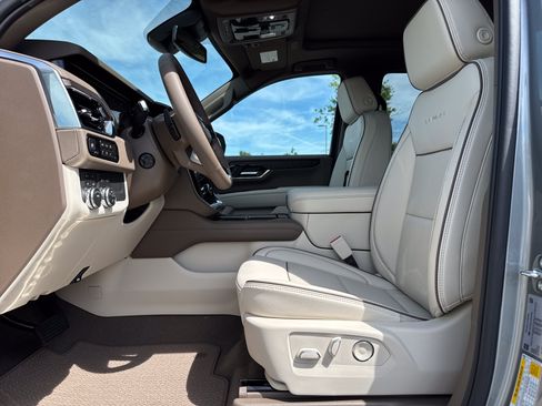 New 2026 GMC Yukon Denali w/ Sun & Power Step Package AWD/4WD image 16