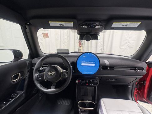 Used 2026 MINI Cooper S FWD image 9
