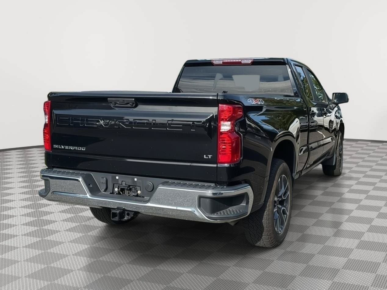 Used 2023 Chevrolet Silverado 1500 LT w/ Protection Package AWD/4WD image 5