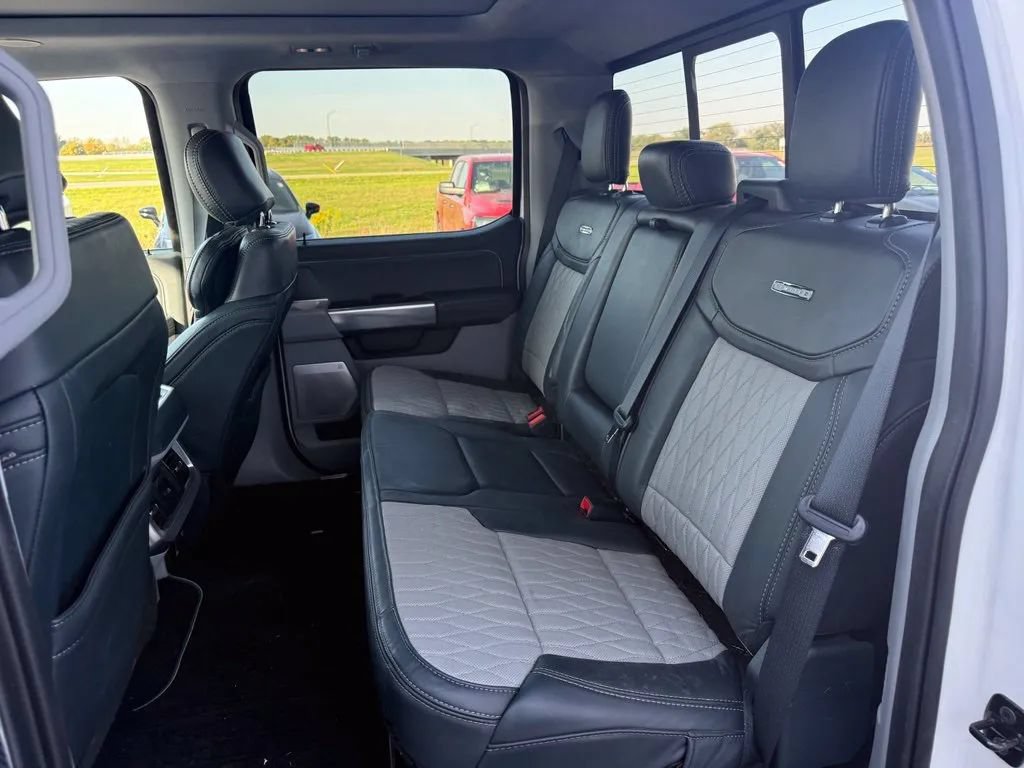 Used 2024 Ford F250 Limited AWD/4WD image 15