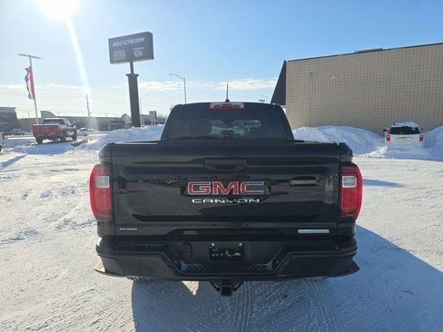 Used 2024 GMC Canyon Elevation w/ Trailering Package image 6
