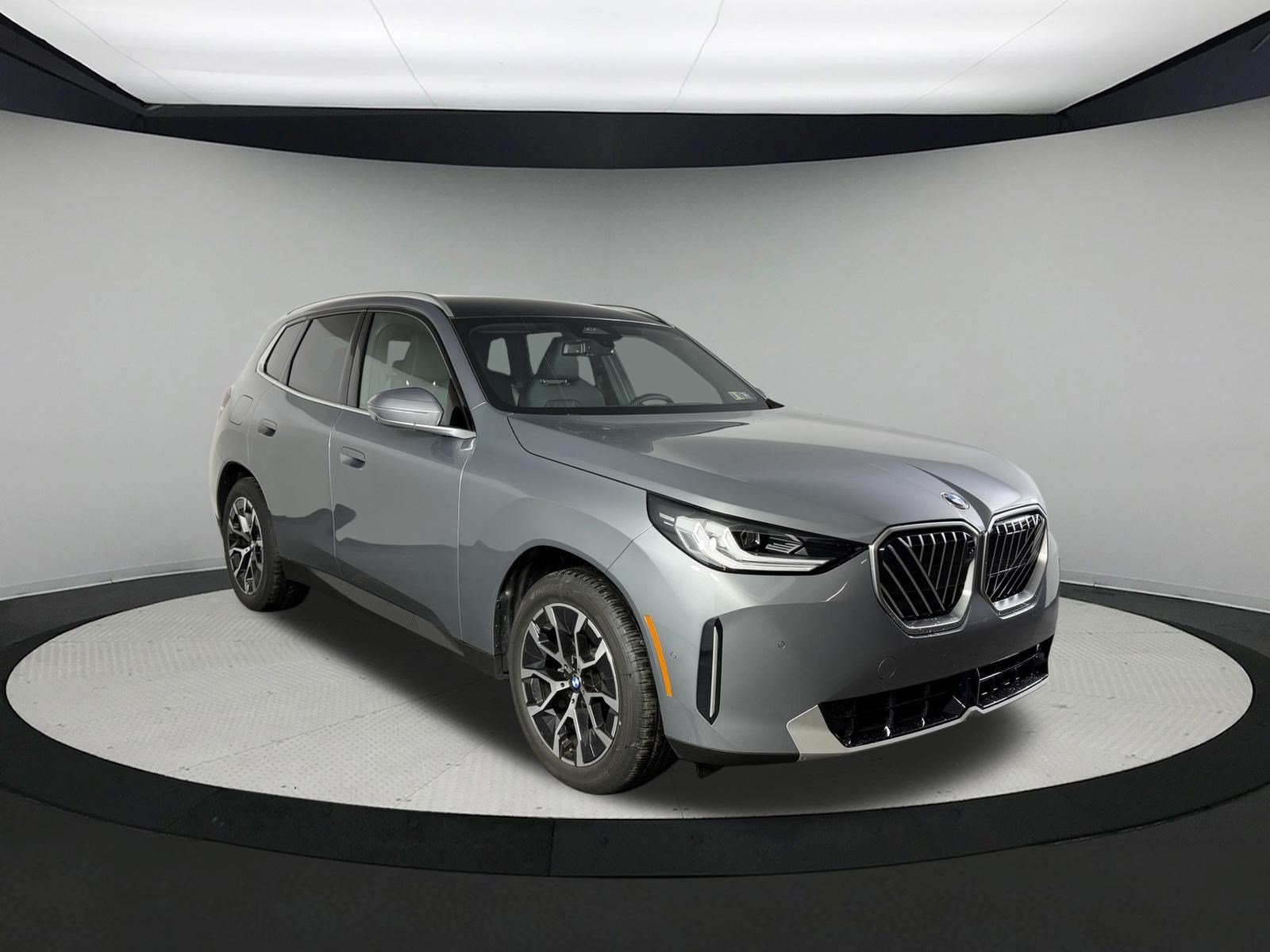 Certified 2026 BMW X3 xDrive30i w/ Premium Package AWD/4WD image 3