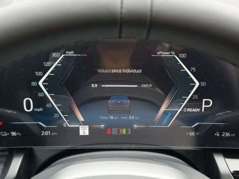 New 2026 BMW i5 eDrive40 w/ M Sport Package image 14