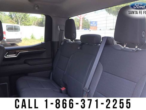 Used 2023 GMC Sierra 1500 SLE w/ Enhanced Capability Package AWD/4WD image 25