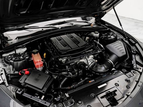 Used 2018 Chevrolet Camaro ZL1 RWD image 84