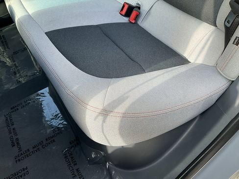 Used 2021 Chevrolet Bolt LT image 28