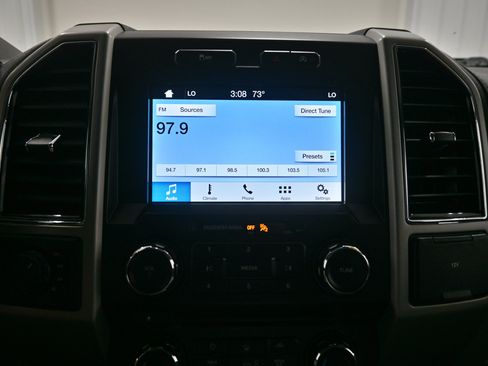Used 2018 Ford F150 Lariat AWD/4WD image 13