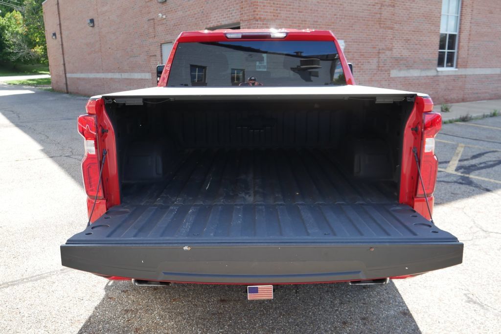 Used 2022 Chevrolet Silverado 1500 RST w/ Z71 Off-Road Package AWD/4WD image 7