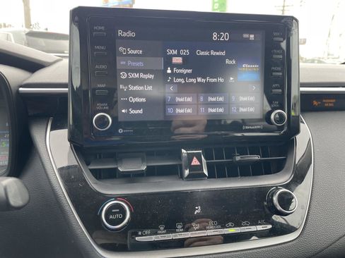 Used 2022 Toyota Corolla LE FWD image 8