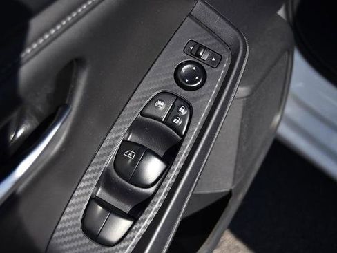 Certified 2024 Nissan Sentra SV image 9