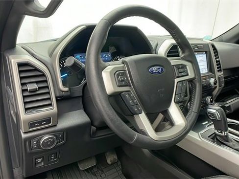 Used 2018 Ford F150 Lariat w/ Equipment Group 502A Luxury image 11