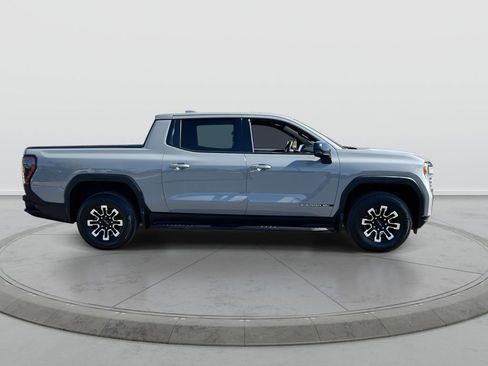 Used 2026 GMC Sierra EV Elevation AWD/4WD image 9