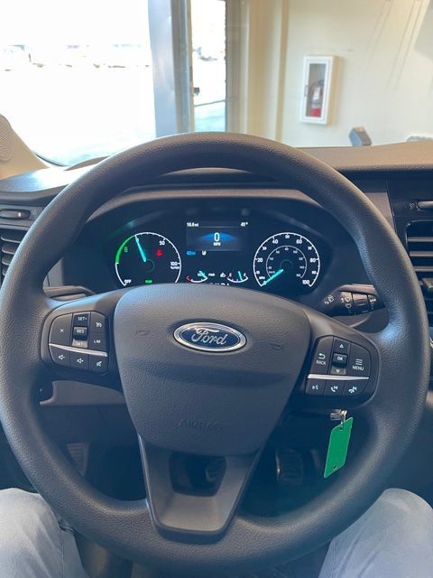 Used 2023 Ford E-Transit Medium Roof w/ Interior Upgrade Package RWD image 17