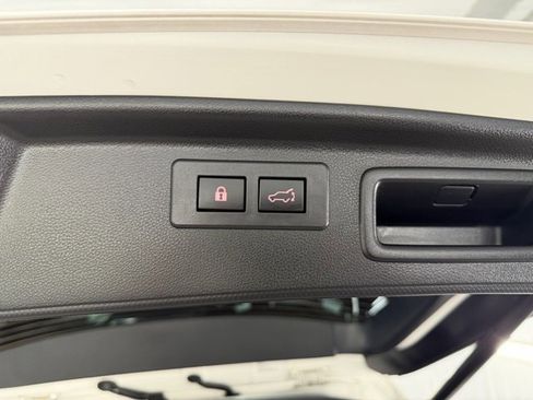 Used 2023 Subaru Forester Sport image 10