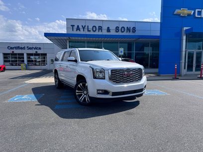 Used 2019 GMC Yukon XL Denali w/ Denali Ultimate Package