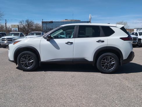 Used 2023 Nissan Rogue S AWD/4WD image 1