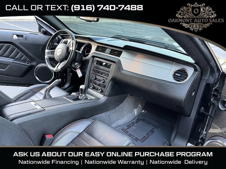Used 2011 Ford Mustang GT Premium w/ GT Coupe Accessory Pkg 4 RWD image 13