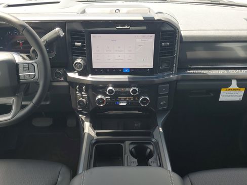 New 2026 Ford F250 Lariat w/ Lariat Ultimate Package image 12