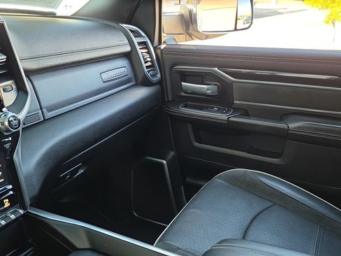 Used 2021 RAM 2500 Laramie image 25