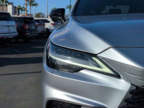 Used 2024 Lexus RX 500h F Sport w/ Convenience Package image 10