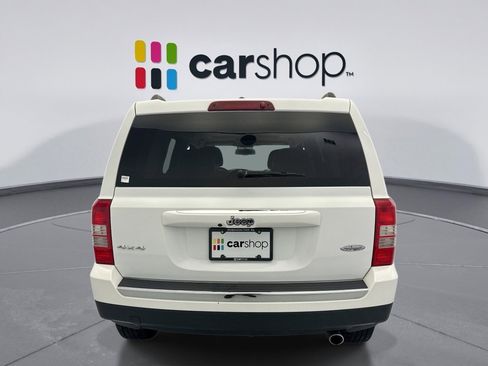 Used 2017 Jeep Patriot High Altitude AWD/4WD image 4