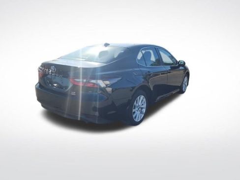 Certified 2024 Toyota Camry LE image 5