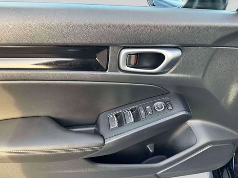 Used 2024 Honda Civic EX-L image 16